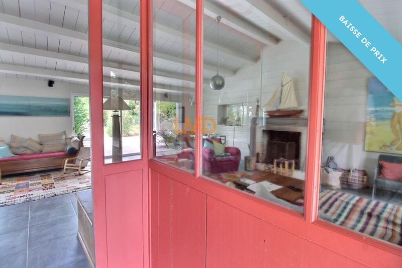 Propriété - 216 m² - 8 pièces