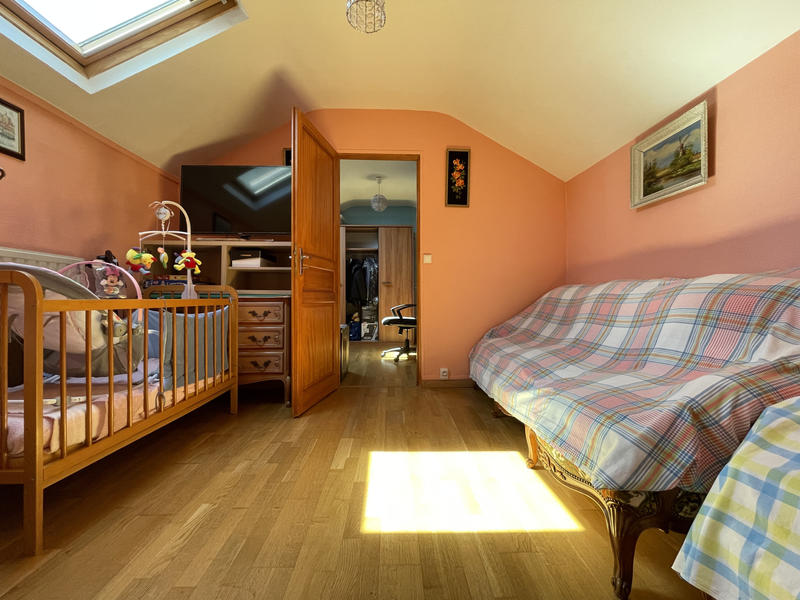 Maison - 140 m² - 9 pièces