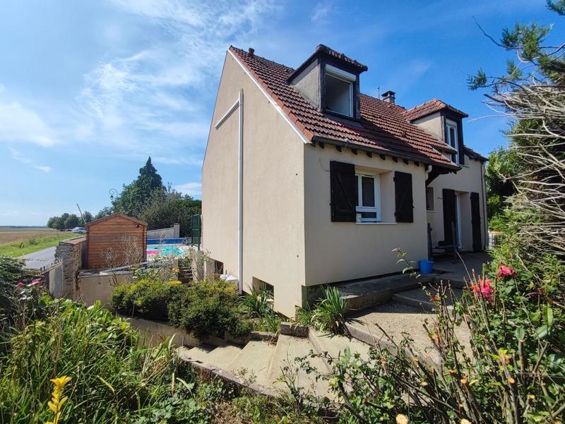 Maison - 91 m² - 4 pièces