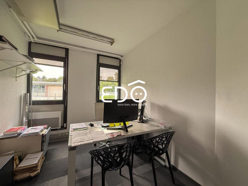 Local commercial - 135 m²