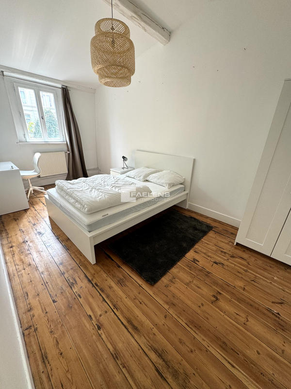 Maison ancienne - 200 m² - 7 pièces