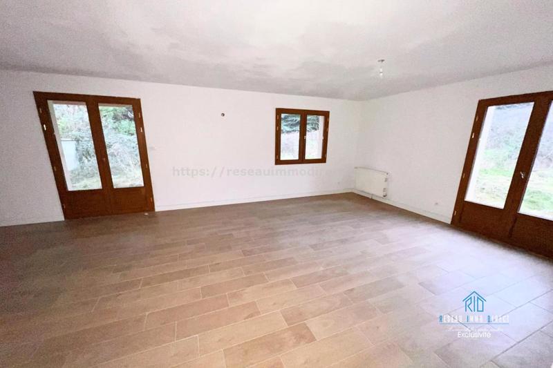 Villa - 120 m² - 5 pièces