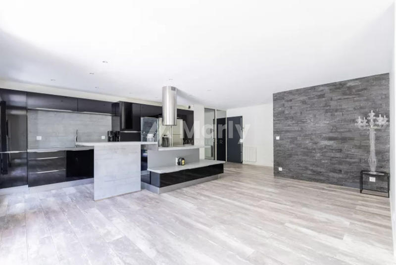 Appartement - 84 m² - 4 pièces