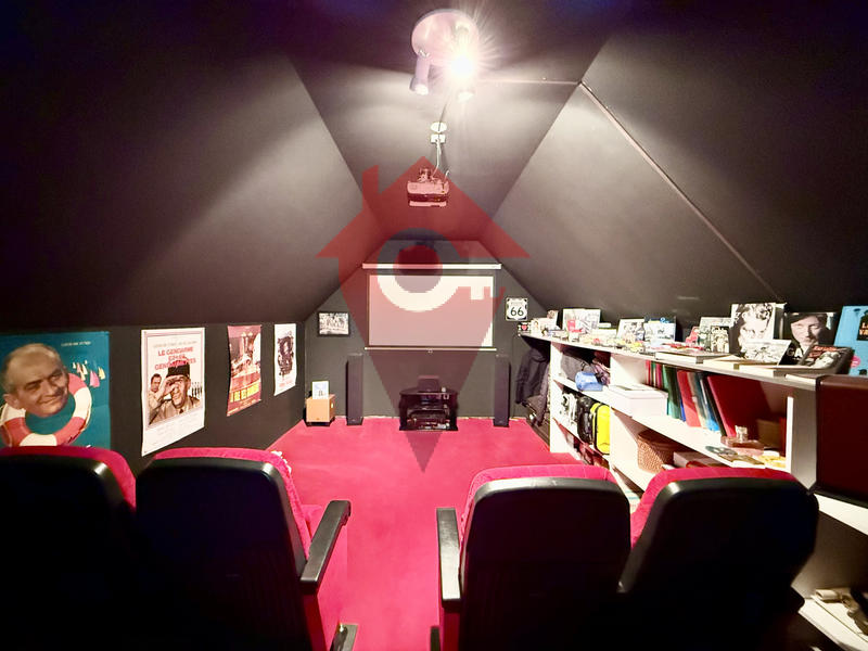 Maison - 150 m² - 7 pièces