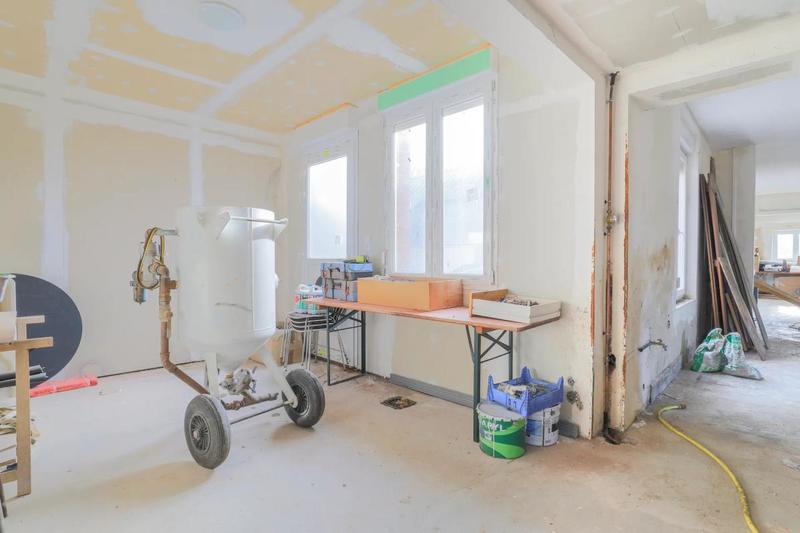 Maison - 280 m² - 8 pièces