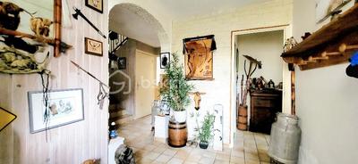 Maison - 192 m² - 11 pièces