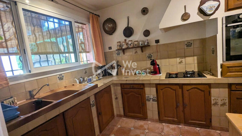 Maison traditionnelle - 130 m² - 6 pièces