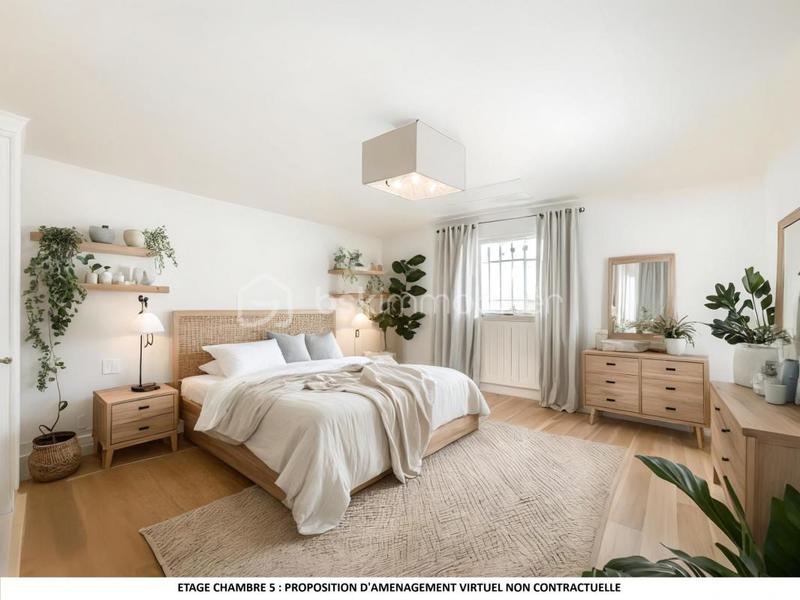 Maison - 210 m² - 6 pièces