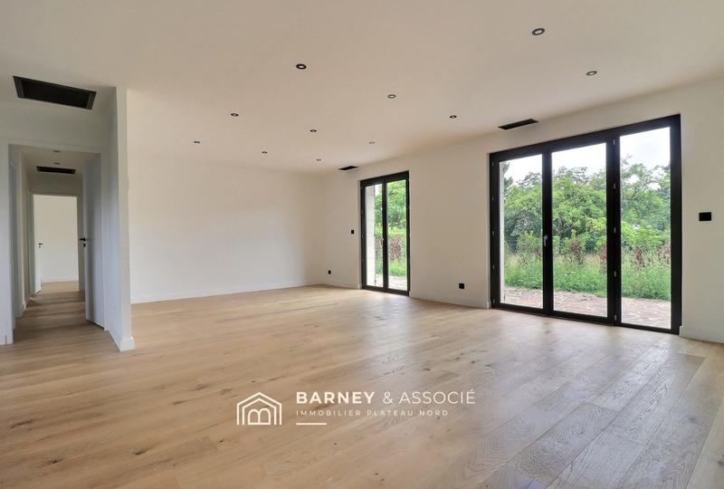 Maison - 105 m² - 4 pièces