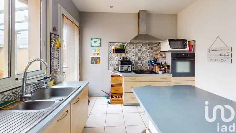 Maison - 167 m² - 8 pièces