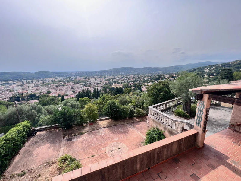 Villa - 154 m² - 5 pièces