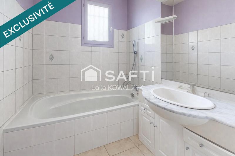 Maison - 84 m² - 4 pièces