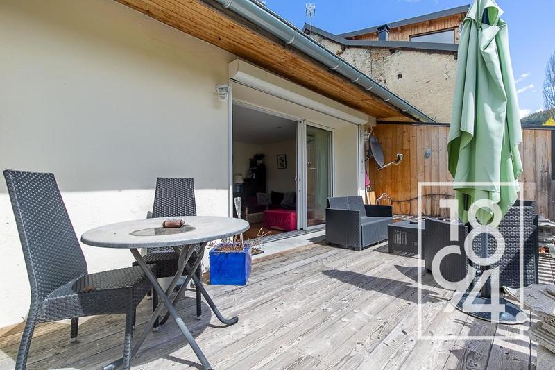 Appartement - 129 m² - 7 pièces