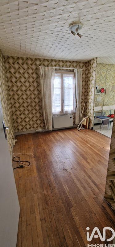 Maison - 92 m² - 5 pièces