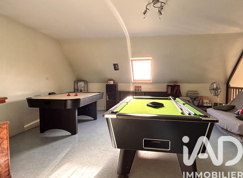 Maison - 200 m² - 7 pièces