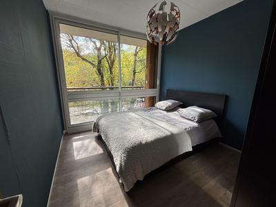 Appartement - 83 m² - 4 pièces