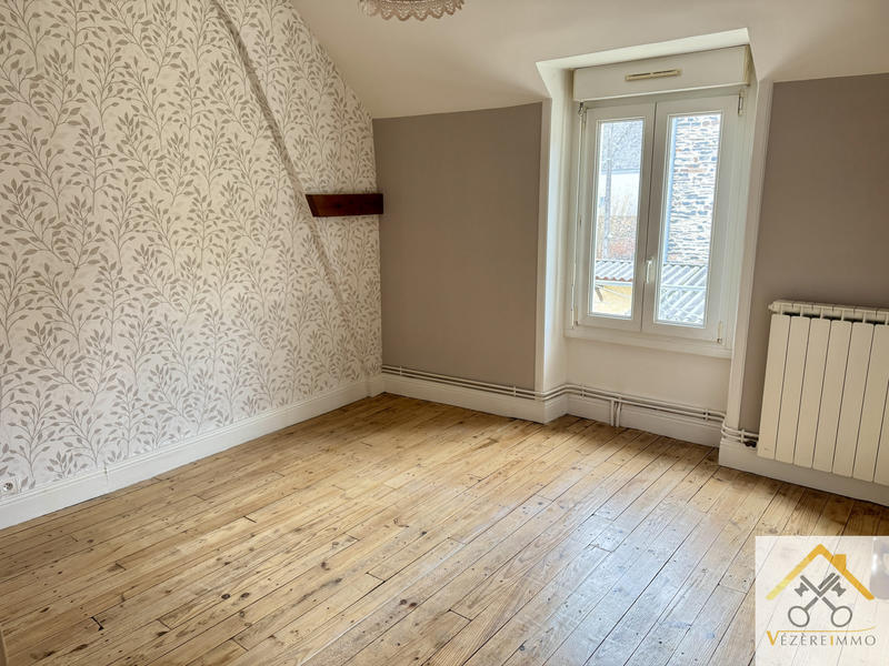 Maison - 87 m² - 5 pièces