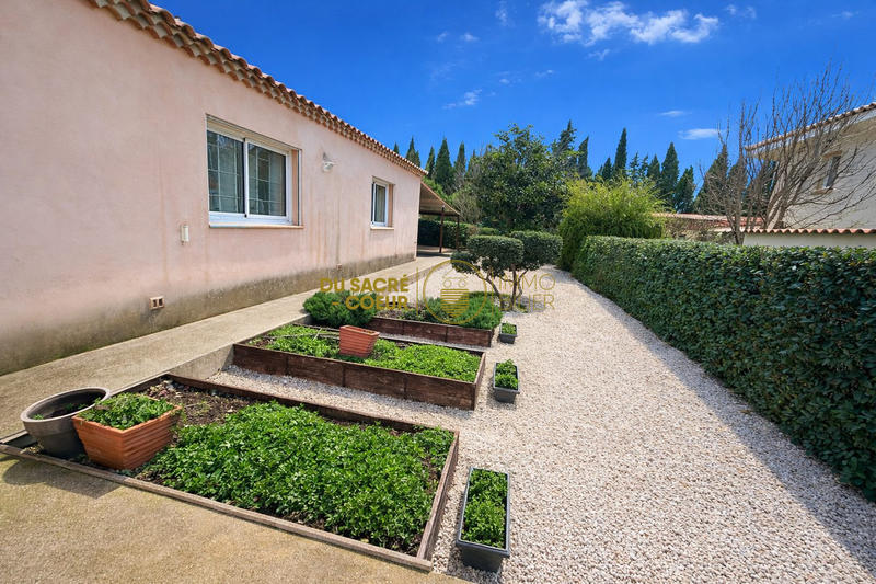 Villa - 183 m² - 5 pièces