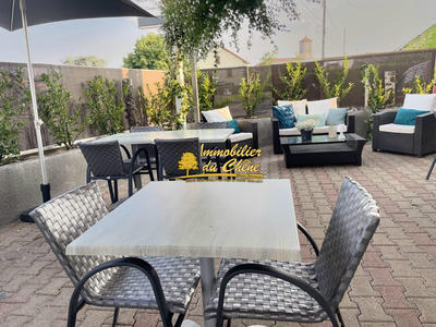 Maison - 218 m² - 10 pièces