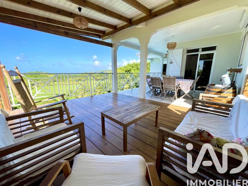 Maison - 145 m² - 6 pièces