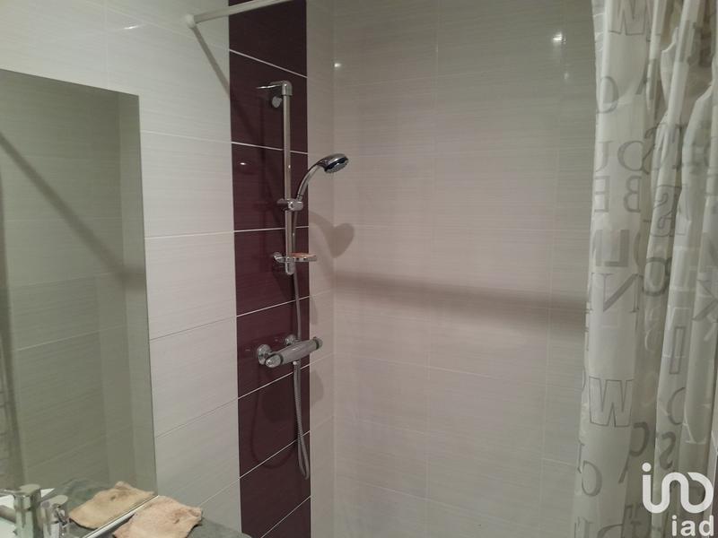 Local commercial - 1 200 m²