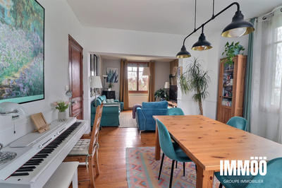 Maison - 104 m² - 5 pièces