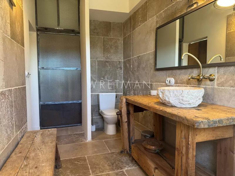 Villa - 200 m² - 5 pièces