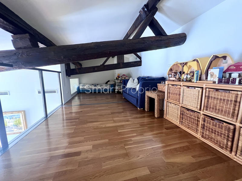 Appartement - 137 m² - 4 pièces