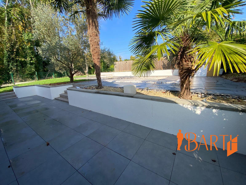 Villa - 185 m² - 6 pièces