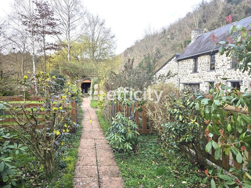 Longère - 284 m² - 12 pièces