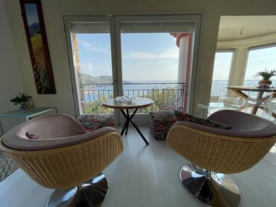 Maison - 219 m² - 6 pièces