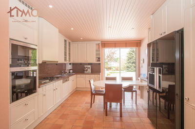 Maison - 344 m² - 7 pièces