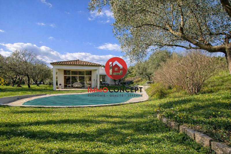Villa - 190 m² - 6 pièces