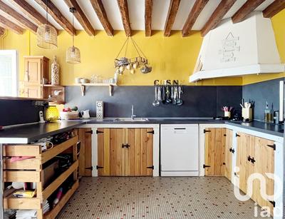 Maison - 140 m² - 5 pièces