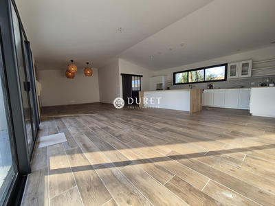 Maison - 149 m² - 6 pièces