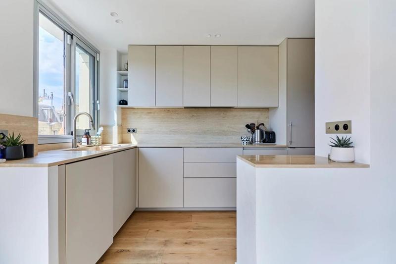 Appartement - 126 m² - 5 pièces