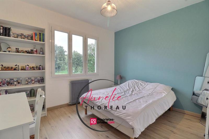 Maison - 224 m² - 7 pièces