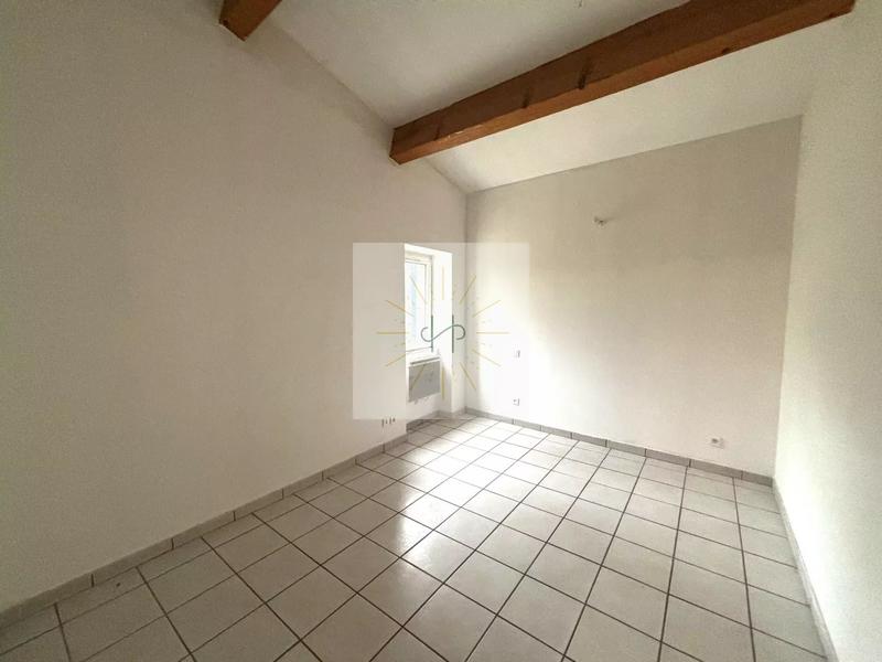 Maison - 176 m² - 10 pièces