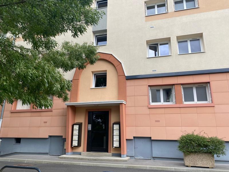 Appartement - 67 m² - 4 pièces
