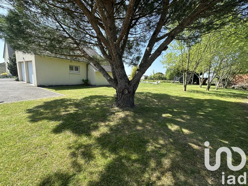 Maison - 181 m² - 6 pièces