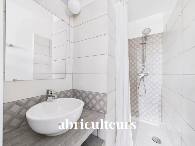 Studio - 17 m² - 1 pièce