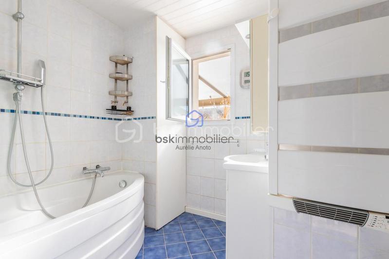 Maison - 89 m² - 5 pièces