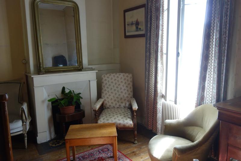 Maison ancienne - 184 m² - 8 pièces