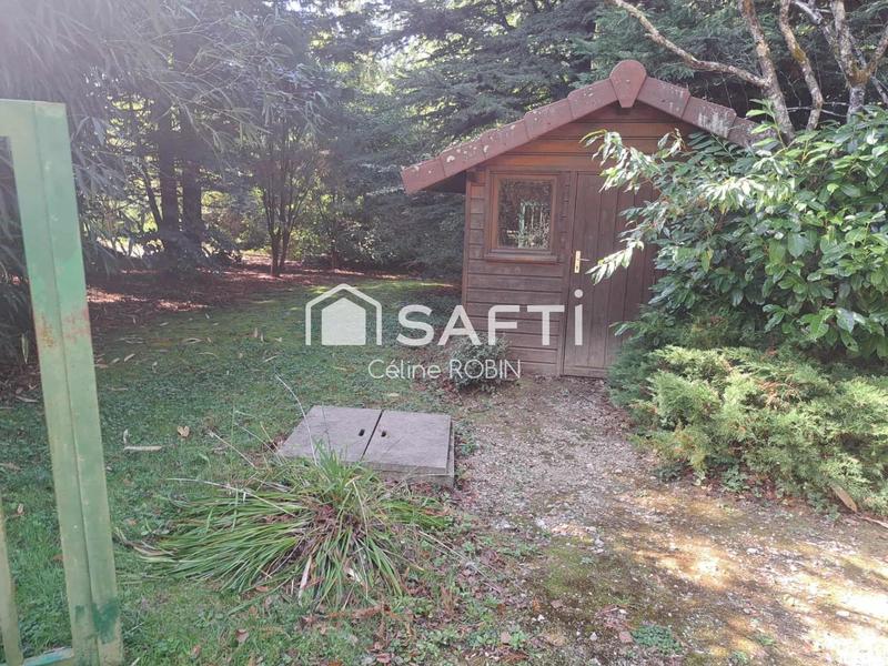 Terrain - 135 755 m²