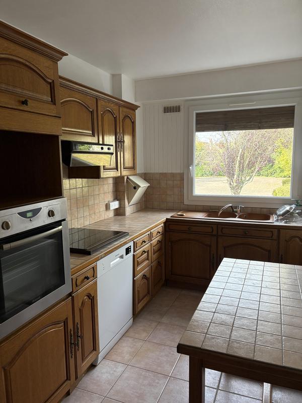 Appartement - 82 m² - 3 pièces