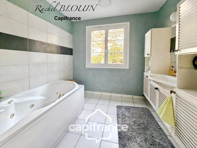 Maison - 186 m² - 7 pièces