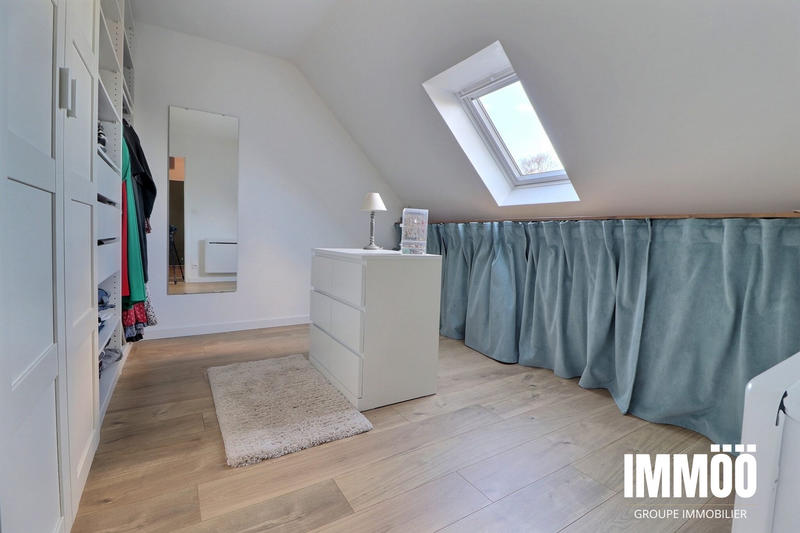 Maison traditionnelle - 115 m² - 6 pièces