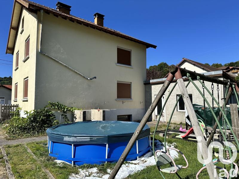 Maison - 168 m² - 8 pièces