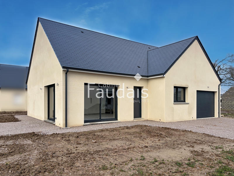 Maison - 95 m² - 5 pièces