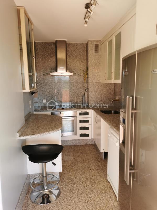 Appartement - 76 m² - 4 pièces